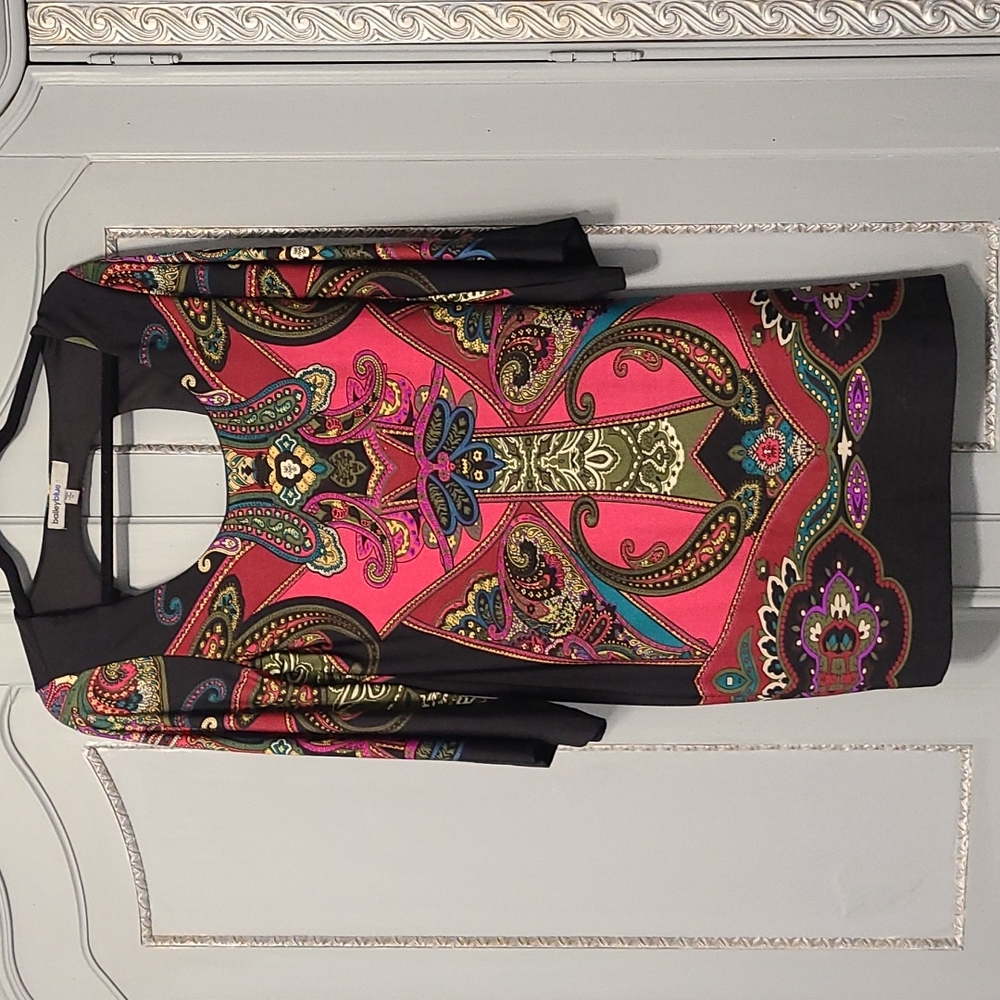 Paisley print dress size Medium bell sleeves